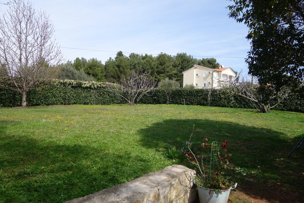 Vila Majda Tar-Vabriga Екстер'єр фото